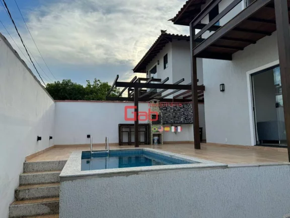 Imagem Casa com 3 dormitórios à venda, 100 m² por R$ 650.000,00 - Rasa - Armação dos Búzios/RJ