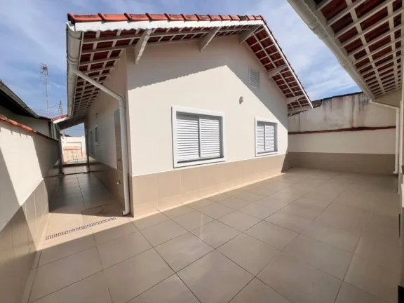 Imagem Casa para Venda em Praia Grande, Real, 3 dormitórios, 2 suítes, 2 banheiros, 2 vagas