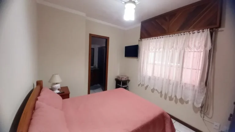 Imagem Apartamento 2 Dormitórios - Bairro Centro