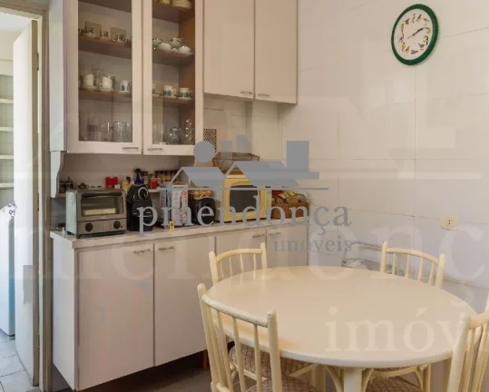 Imagem Apartamento em Higienópolis com 3 quartos e 1 vaga, 126m²