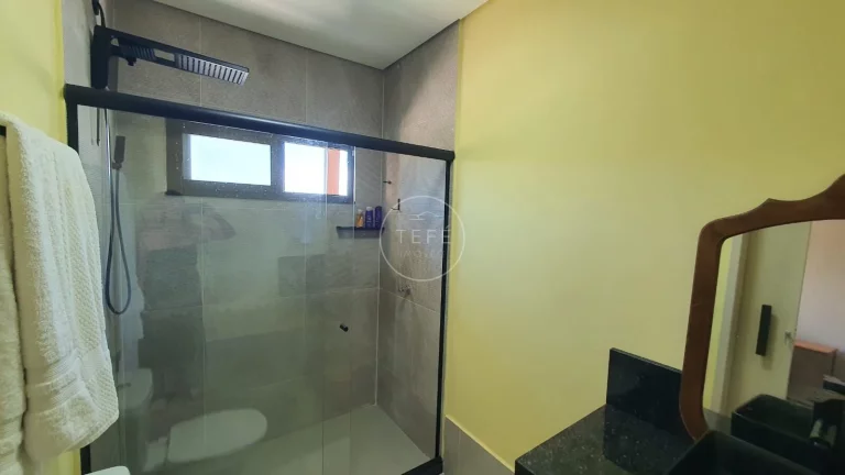 Imagem CASA de 6 SUÍTES em BÚZIOS - Ferradurinha - RJ