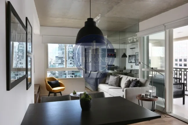 Imagem Studio de Luxo à Venda em São Paulo-SP, Bairro Cidade Monções: 1 Quarto, 1 Banheiro, 1 Vaga, 63m² de Pura Sofisticação!
