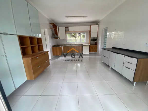 Imagem Casa para Venda em Guararema, Bairro Iatpema, 4 dormitórios, 2 suítes, 4 banheiros, 6 vagas