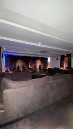 Imagem Apartamento vista mar mobiliado com 3 suítes e 3 vagas de garagem no Centro de Balneário Camboriú