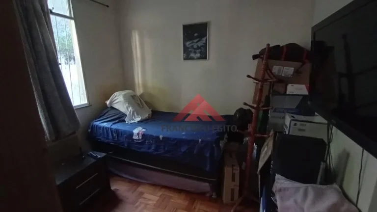 Imagem Casa com 2 dormitórios à venda, 320 m² por R$ 365.000,00 - Mutuá - São Gonçalo/RJ
