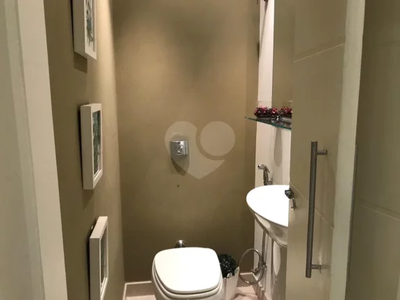 Imagem Casa à venda com 2 quartos, sendo 2 suítes, no condomínio Vilagio Viccino, São Paulo - SP