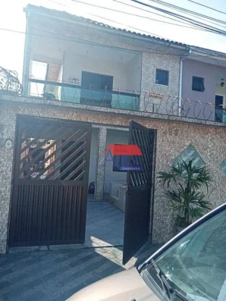 Imagem Sobrado com 3 dormitórios à venda, 141 m² por R$ 470.000,00 - Vila Ponte Nova - Cubatão/SP