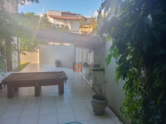 Imagem Sobrado com 3 dormitórios à venda, 420 m² por R$ 2.400.000 - Parque Arco Iris - Atibaia/SP