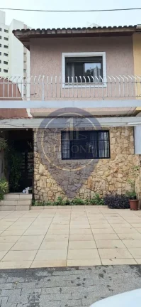 Imagem Imperdível: Casa à venda em São Paulo-SP, na Vila Leopoldina, com 2 quartos, 2 suítes, 2 salas, 3 banheiros e 2 vagas de garagem.