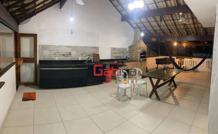 Imagem Casa com 3 dormitórios à venda, 178 m² por R$ 350.000,00 - Jardim Náutilus - Cabo Frio/RJ