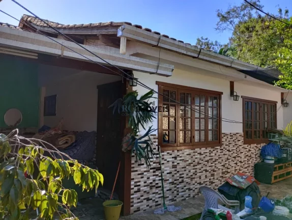 Casa a Venda no bairro Monjolos - São Gonçalo, RJ