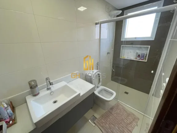 Imagem AP1462

Apartamento pra quem procura conforto, lazer, espaço e ótima localização. 

O apartament...