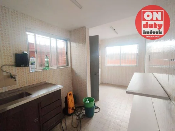 Imagem Sobrado com 2 quartos por R$ 1.500.000 no Embaré em Santos