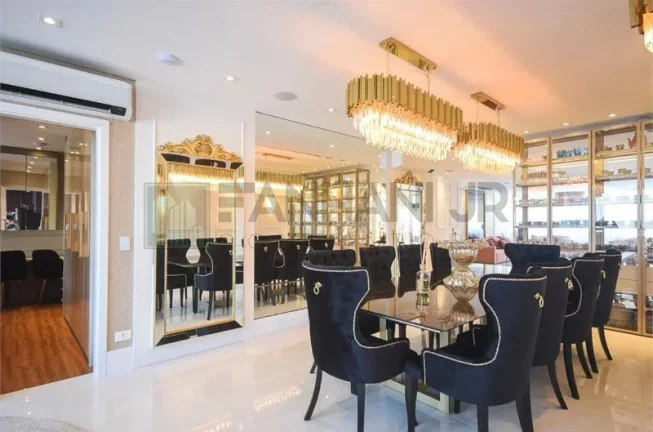 Imagem Oportunidade Única: Apartamento de Luxo à Venda em São Paulo - Cidade Jardim, 3 Quartos, 3 Suítes, 3 Salas, 4 Banheiros, 4 Vagas, 252m².