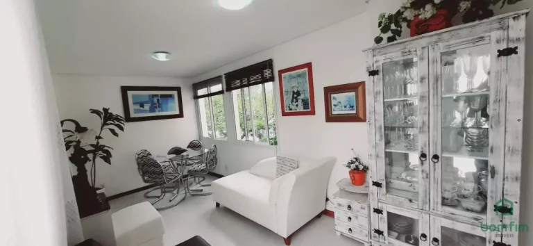 Imagem Cobertura 2 dorm. c/ garagem Porto Alegre/RS - AP2371