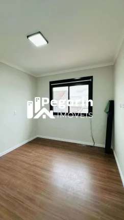 Imagem Sobrado à venda em Pinhais, Alto Tarumã, com 3 quartos, 150,00m²