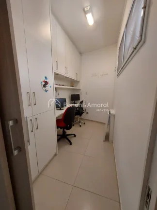 Imagem Casa térrea, com pintura nova, 163m² de área privativa em um terreno de 339m², no Condomínio Fl...
