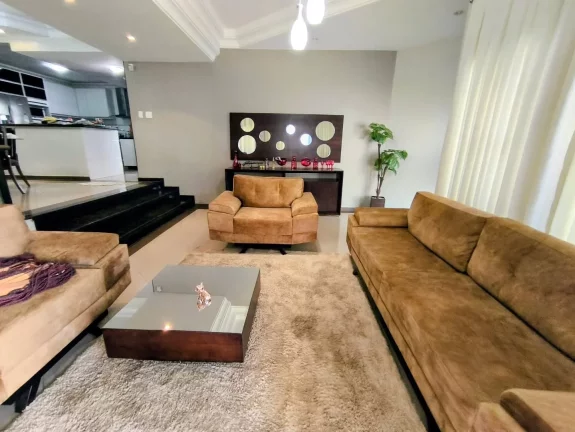 Imagem Sobrado De Esquina Sozinho No Lote No Centro De Sanedor Canedo