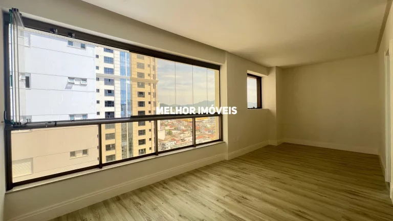 Imagem Apartamento Duplex à Venda com 04 dormitórios - Balneário Camboriú - SC
