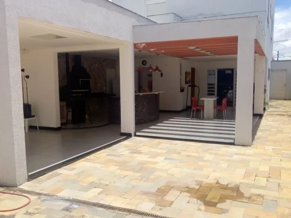 Imagem Casa moderna. 1o piso em conceito aberto, ampla sala, cozinha americana com ilha, lavabo, despensa, ...