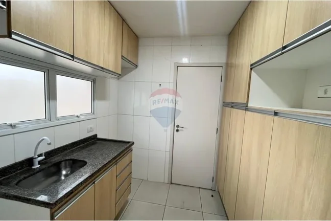 Imagem Casa em condomínio à venda 3 dormitórios 1 suíte com piscina Votorantim - SP