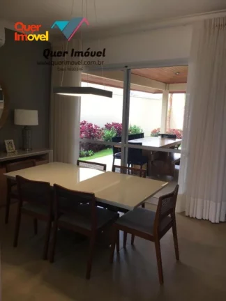 Imagem Casa em Condomínio à Venda em Cravinhos-SP, 3 Quartos, 1 Suíte, 2 Salas, 2 Banheiros, 4 Vagas, 156,60m²