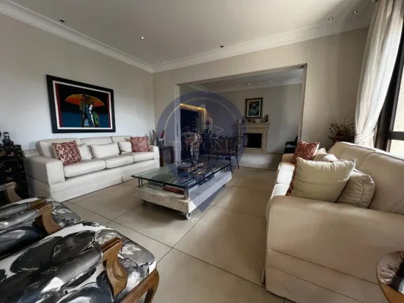 Imagem Imperdível oportunidade de adquirir amplo apartamento de luxo em Moema, São Paulo-SP: 4 quartos, 4 suítes, 2 salas, 6 banheiros, 6 vagas - 313m²!