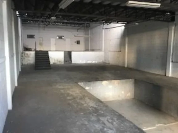Imagem Aluguel de Loja Comercial de Alto Padrão em São Paulo-SP, Alto de Pinheiros: 2 salas, 2 banheiros, 12 vagas de garagem, 800m².