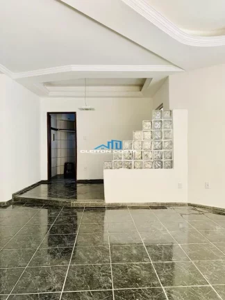 Imagem Casa Duplex para Locação em Feira de Santana, BRASILIA, 3 dormitórios, 1 suíte, 3 banheiros, 2 vagas