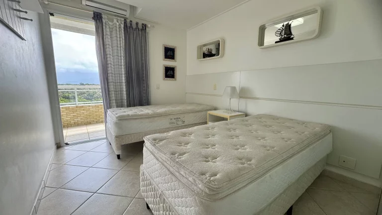Imagem *Cobertura Penthouse à Venda no Módulo 7 da Riviera de São Lourenço*