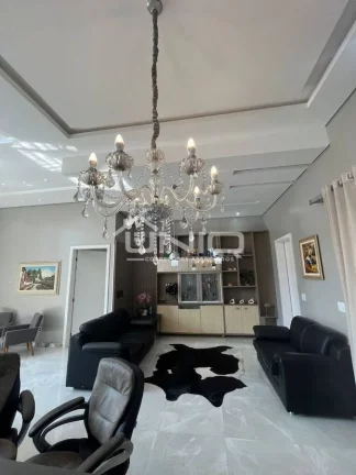 Imagem Casa Alto Padrão Loteamento Industrial II