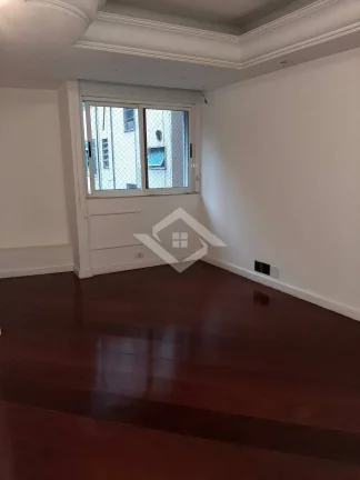 Imagem Apartamento de 4 Quartos para Venda em Copacabana com 355 m²