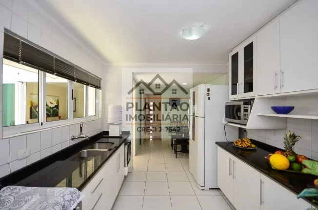 Foto do imóvel: Sobrado a Venda no bairro Boa Vista - Curitiba, PR