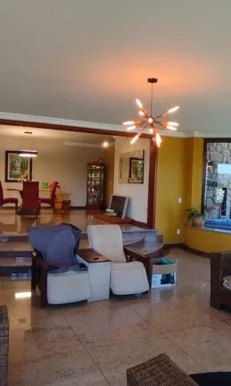 Imagem Casa para Venda em Nova Friburgo, Jardim Marajói, 4 dormitórios, 3 suítes, 5 banheiros,