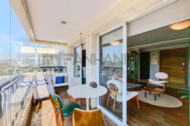 Imagem Apartamento com varanda locação em São Paulo-SP, Alto de Pinheiros: 3 quartos, 3 suítes, 4 salas, 5 banheiros, 4 vagas, 220m². Venha conhecer!