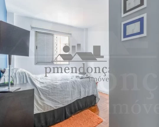 Imagem Apartamento com living para 02 ambientes, piso de tacos, bem distribuído, 03 dormitórios, banheiro...