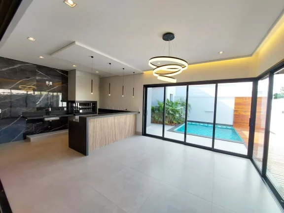 Imagem CASA TÉRREA DE ESQUINA - 3 SUÍTES E PISCINA - RESIDENCIAL JARDIM VITÓRIA - NOVA ODESSA