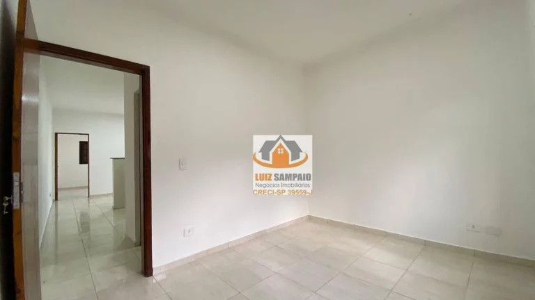 Imagem Oportunidade, Casa c/2 Dormitórios, Tropical, R$ 250.000,00