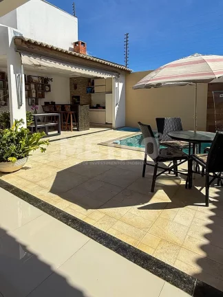 Imagem Casa à venda em condomínio, 3 suítes, Área gourmet ampla, piscina, Petrolina-PE