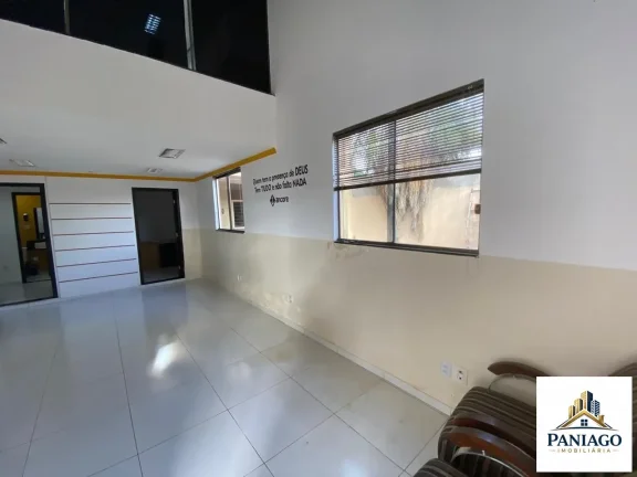 Imagem Locação salão Comercial com Mezanino Semi-Mobiliado - Grande Terceiro, Cuiabá/MT