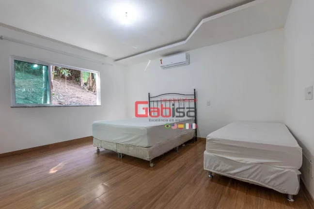 Imagem Casa com 6 dormitórios à venda, 400 m² por R$ 3.150.000 - Village de Búzios - Armação dos Búzios/RJ