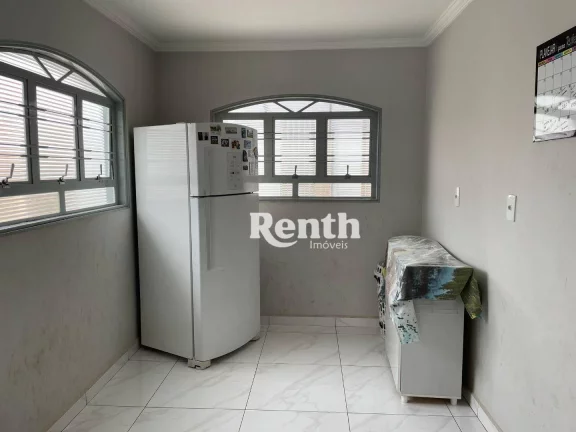 Imagem Casa com 3 dormitórios (2 suítes), por R$ 850.000 - Santana - Rio Claro/SP