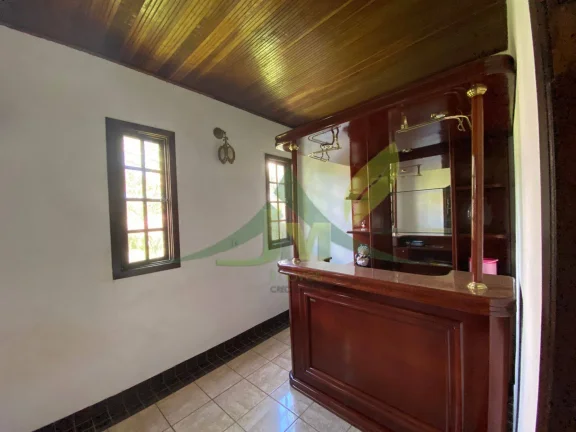 Imagem Chácara à venda localizada no Loteamento Vale Encantado em Atibaia