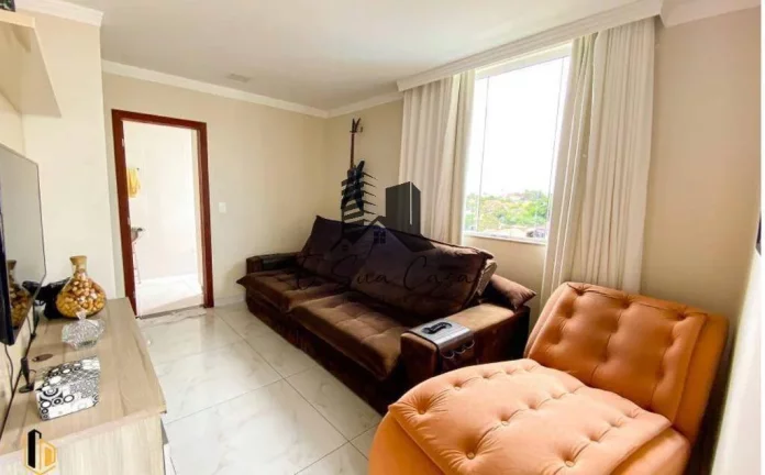 Imagem Casa de 4 Quartos, Bairro Trevo