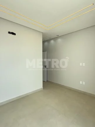 Imagem Casa à venda no Cond. Buona Vita com 04 quartos, sendo 03 suítes, PETROLINA - PE