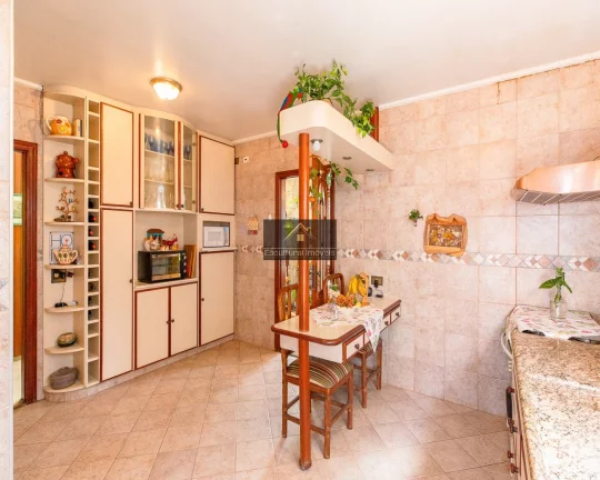 Imagem CASA TÉRREA GRANJA JULIETA 256,00 M ÁREA CONSTRUÍDA 4 QUARTOS 1 DELES SUÍTE 3 SALAS LAREIRA QUINTAL ENSOLARADO 2 VAGAS 50 METROS PQ. SEVERO GOMES