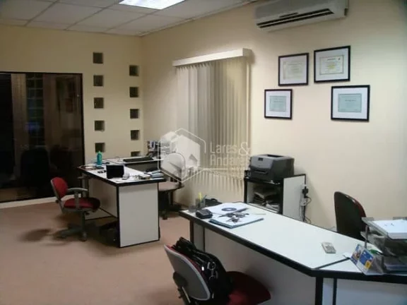 Imagem Prédio Comercial à venda , 750m², vagas para carros e caminhões, Vila Amália (Zona Norte), São Paulo, SP