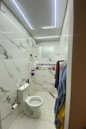 Imagem Casa à venda no Parque dos Girassóis, em Uberaba - Impecável!