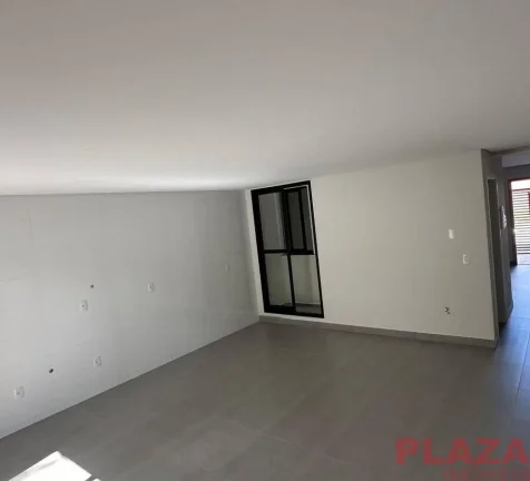 Imagem Sobrado com 2 Dormitórios para venda em Camboriú