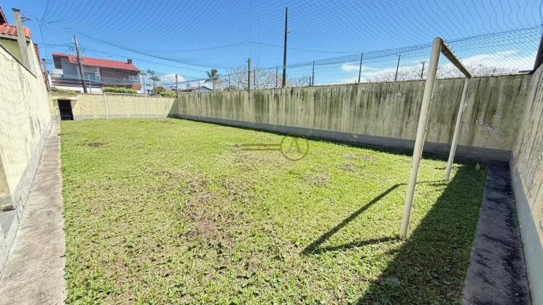 Imagem Terreno em Peruíbe, para construção de casa murado, aterrado e com calçada.